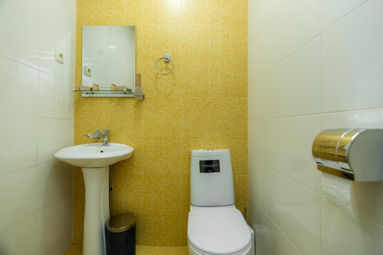 Big Family Guest House Tbilisi Exterior photo