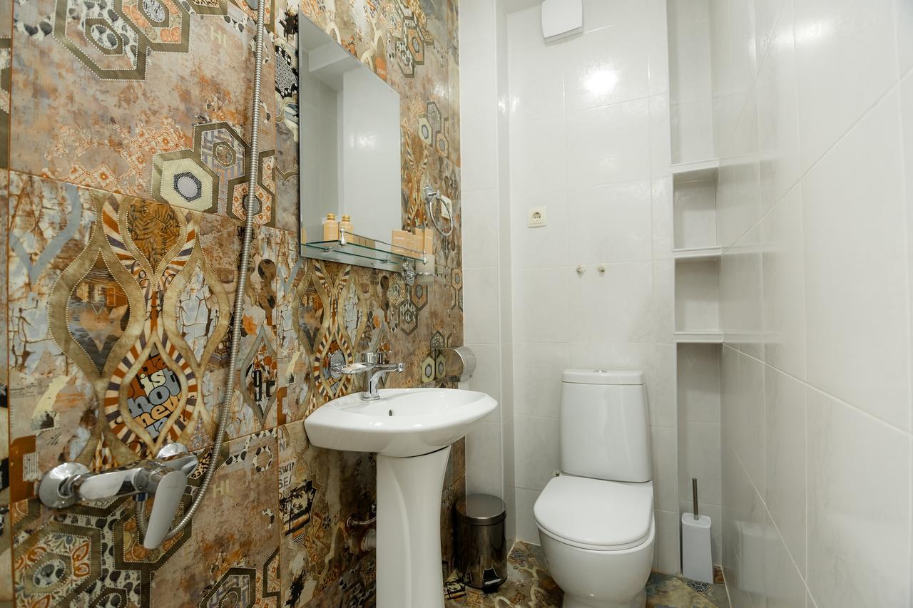 Big Family Guest House Tbilisi Exterior photo